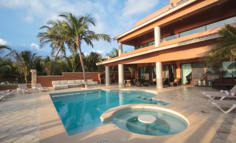 Soliman Bay Beach Front Villa