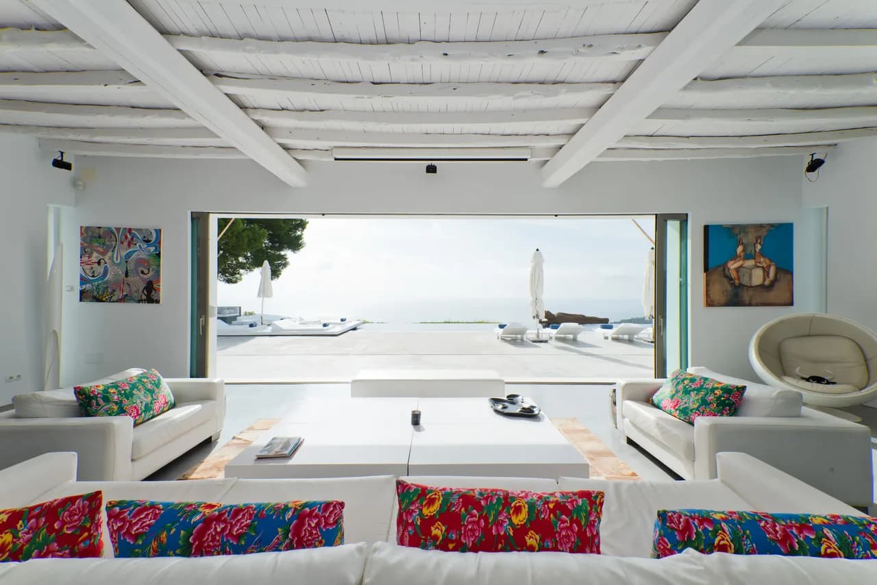 Amazing 10 BR Villa with Stunning Views photo 2