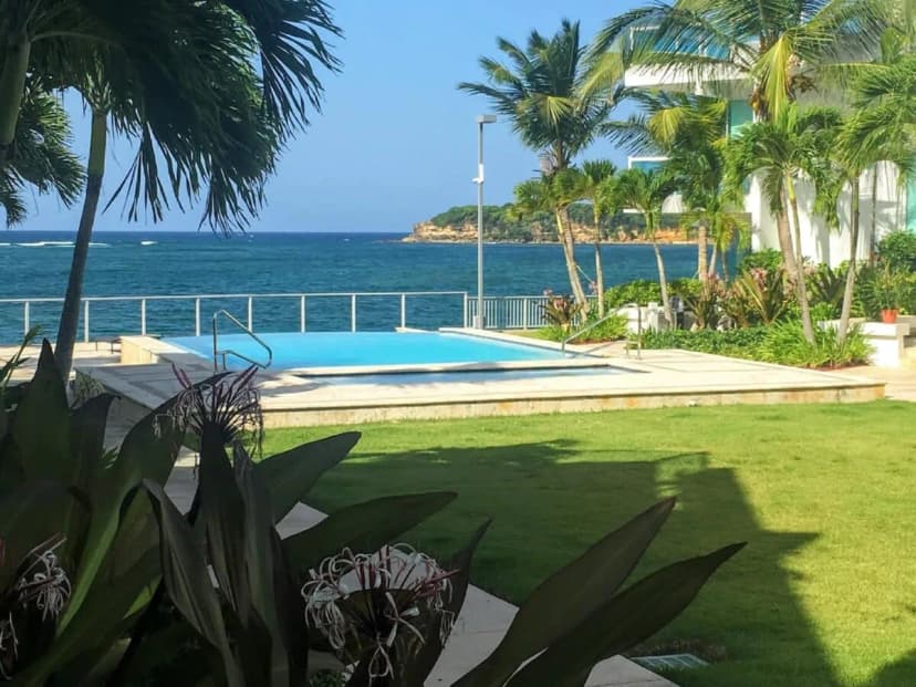 Clear Serenity Villa In Cerro Gordo Beach