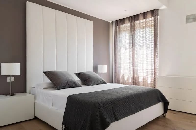 3 BR - Sterling White FLat photo 2
