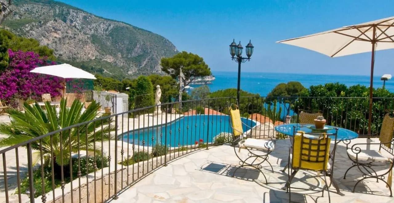Charming Mediterranean Villa Situated Above The Sea photo 5