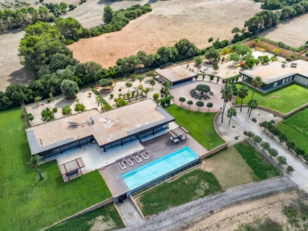 Two Grand Houses located in East Mallorca photo 2