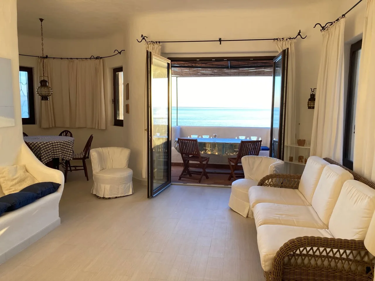 Nora Beachfront Villa with Sea Views