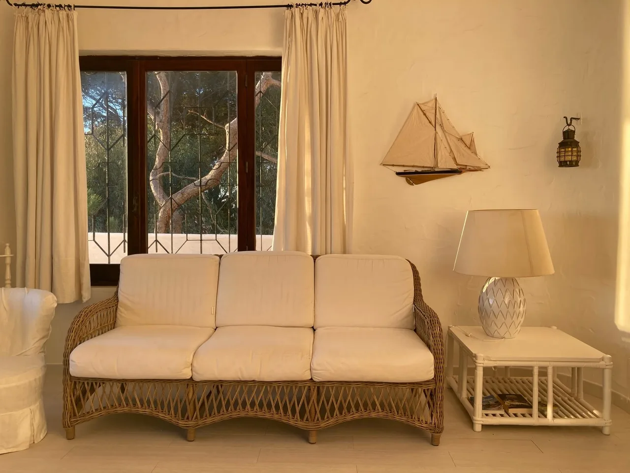 Nora Beachfront Villa with Sea Views photo 5