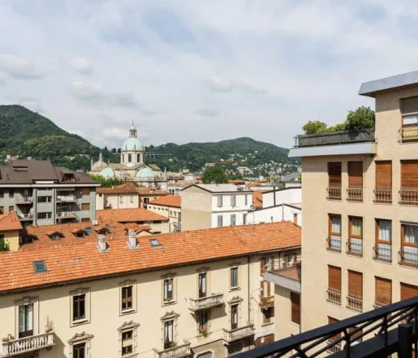 3 BR - Elegant Flat With Cathedral View photo 4