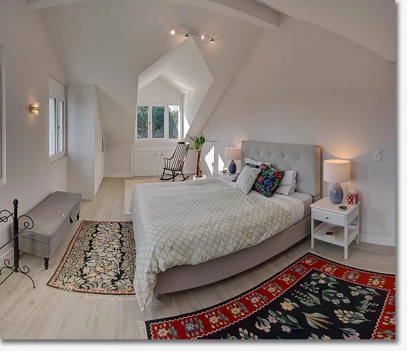 Charming 4-Bedroom House with Pool photo 5