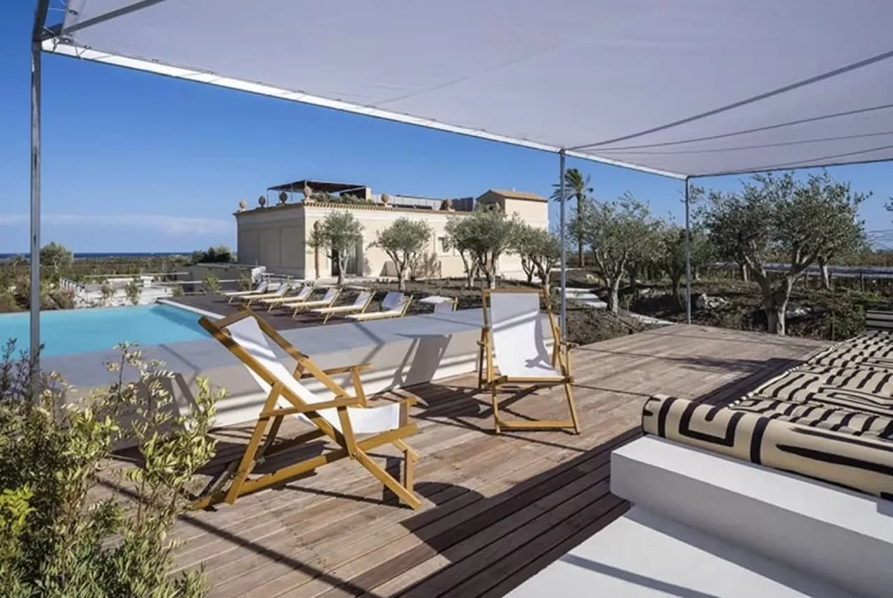 Outstanding Designer Villa with Private Pool photo 2