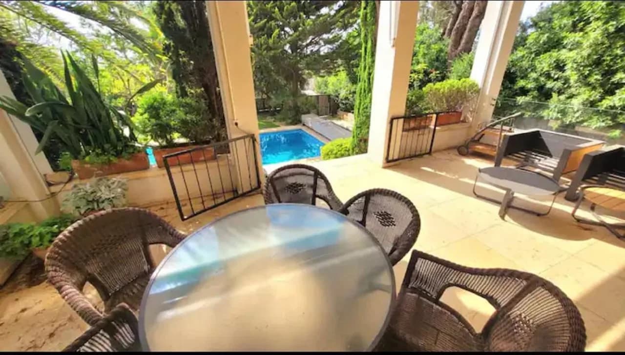 Peaceful Villa Heated Pool in a Magical Setting photo 4
