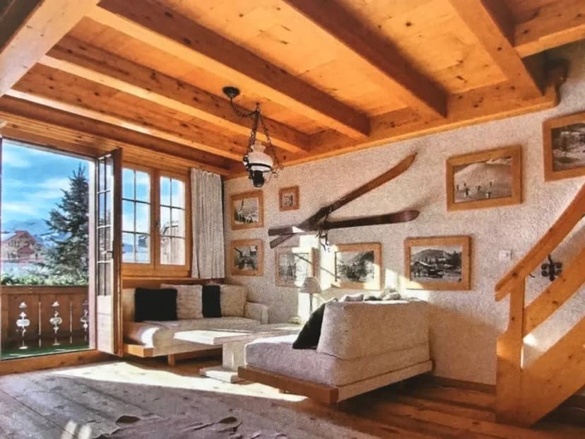 Warm Timbers Flat With Generous Living Area