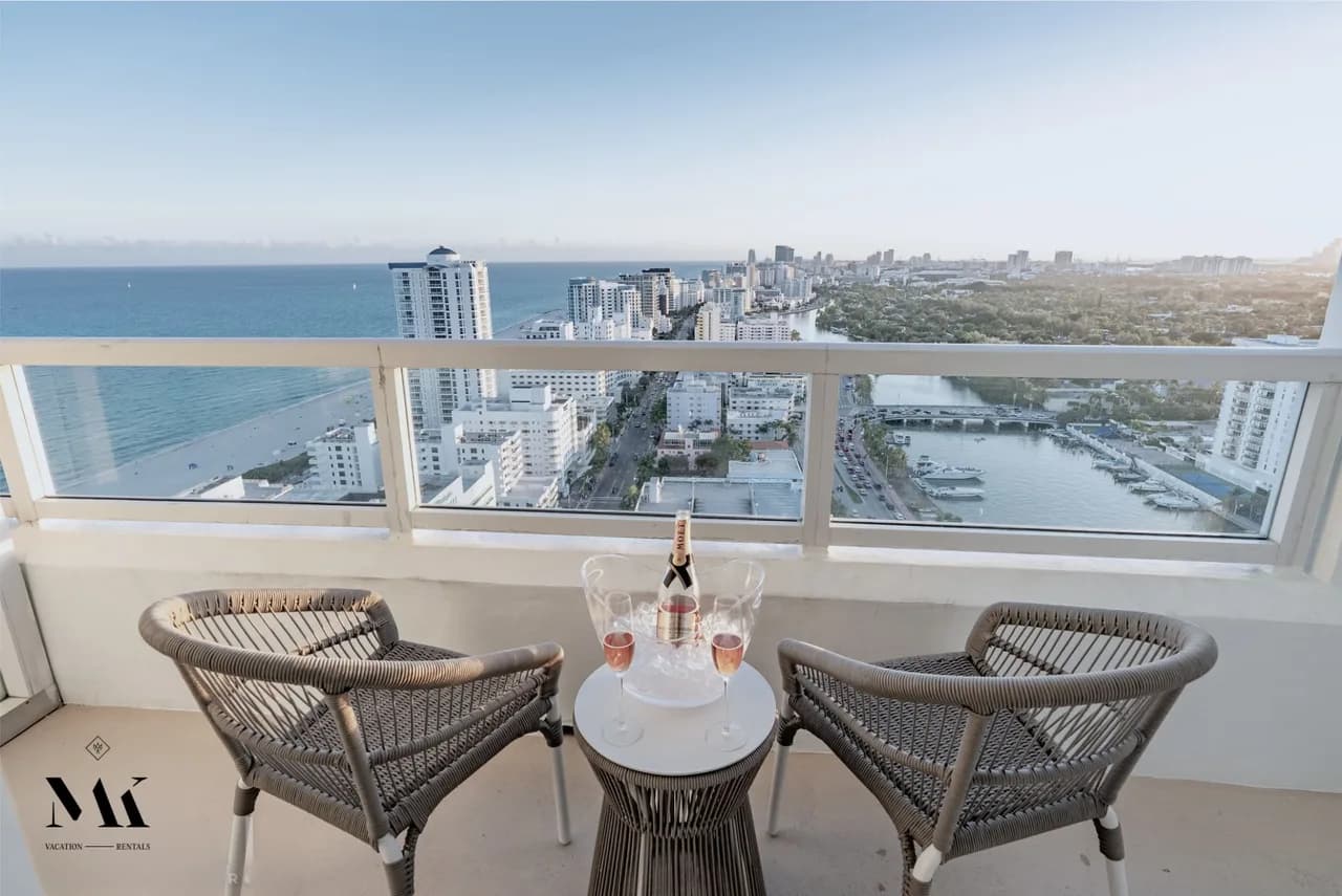 High-Floor Studio with Ocean View in Miami Beach photo 3