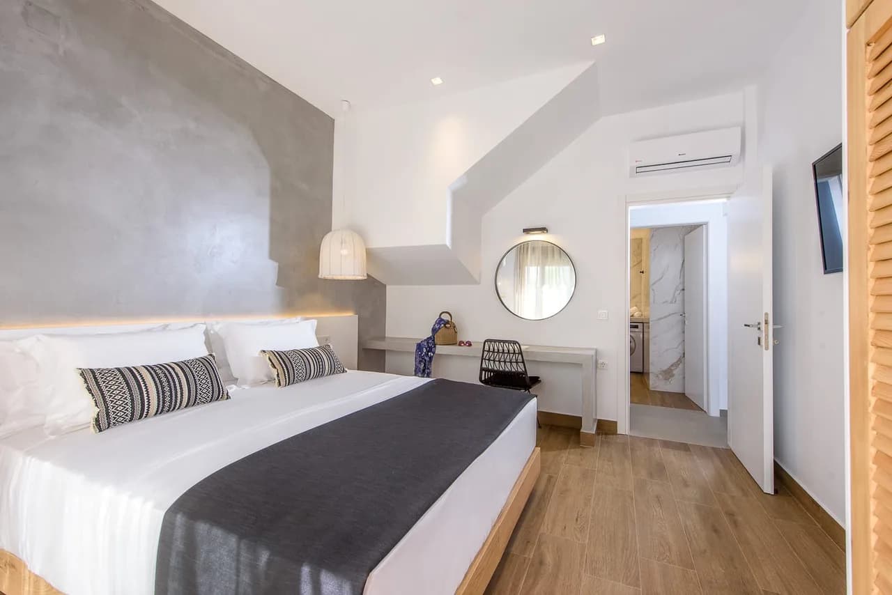 Newly Built Modern Villa With Authentic Sceneries photo 3