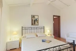 Exclusive 3 BR House With Garden And Stunning Views photo 3