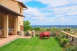 Exclusive 3 BR House With Garden And Stunning Views photo 5