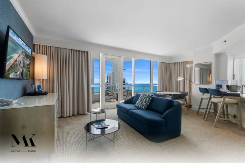 FontaineBleau|1BR w/ City View & Spa Passes