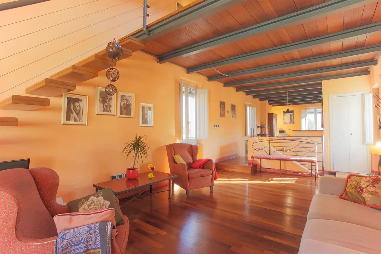 Spacious Apartment With Amazing View Of  The City photo 5
