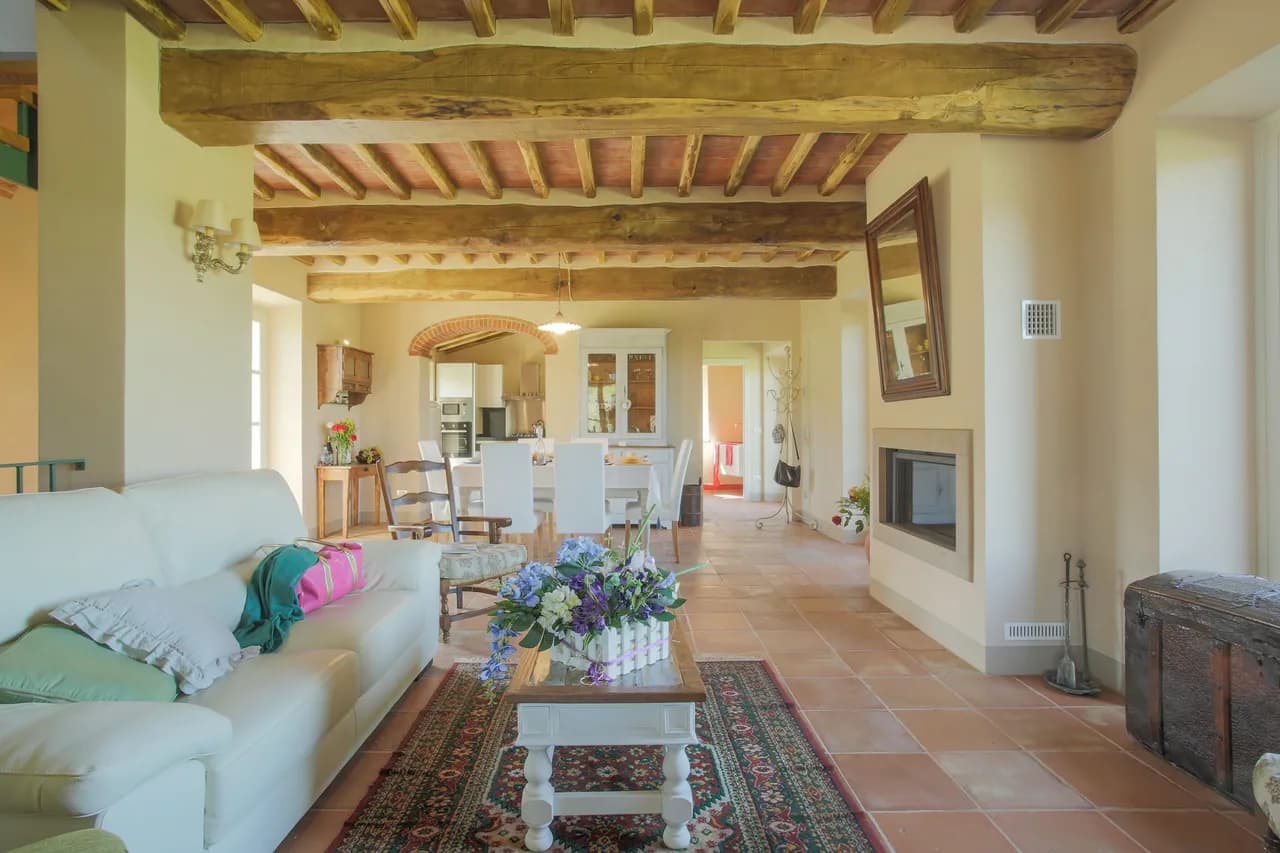 Cosy Country Home Immersed In Nature photo 2