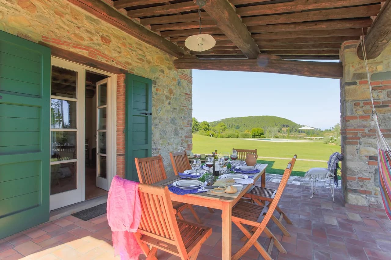 Cosy Country Home Immersed In Nature photo 5