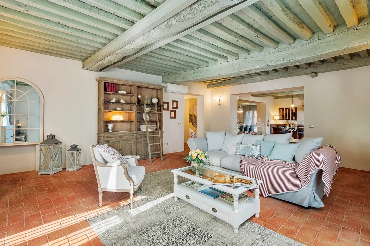 Contemporary 5 BR Villa With Private Pool photo 2