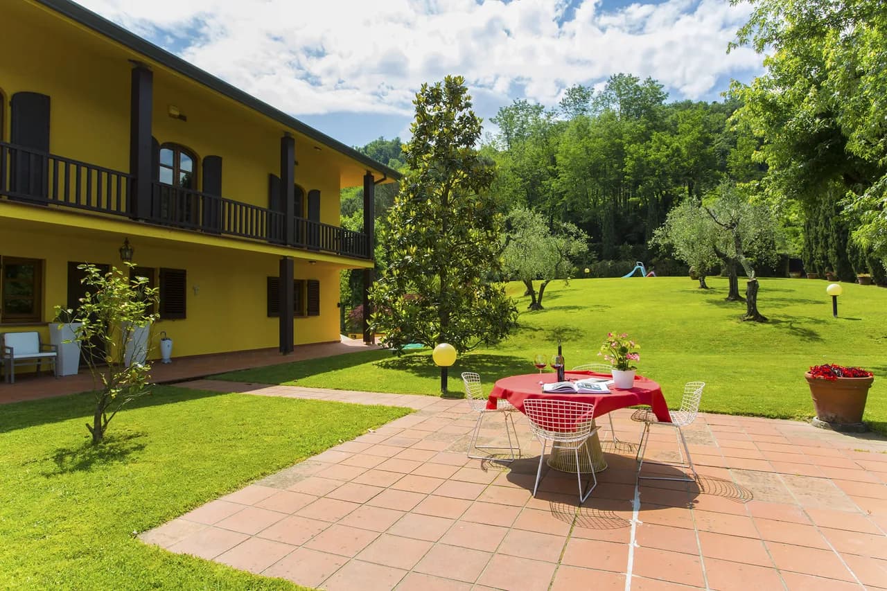 Amazing Family Farmhouse With Spectacular Views photo 4