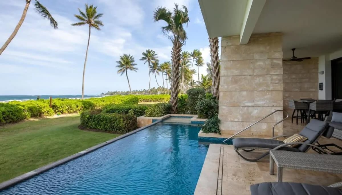 3 Br Villa With Jacuzzi And Private Pool