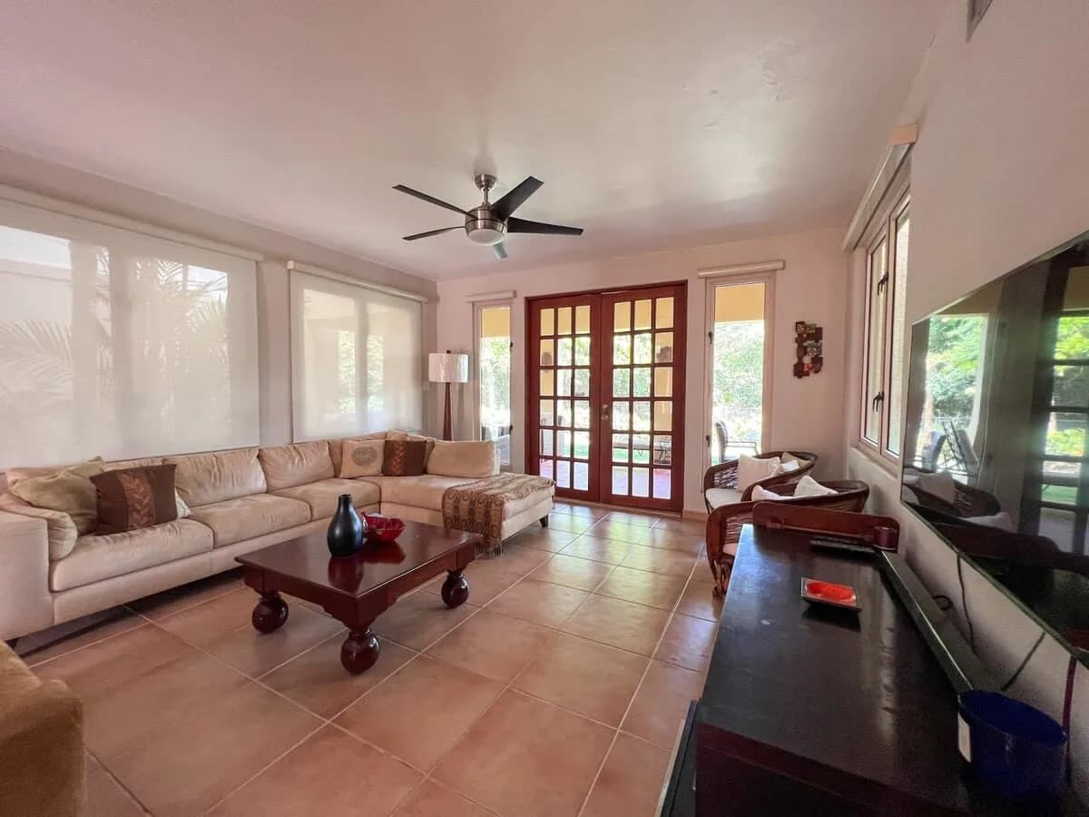 Villa With Extraordinary Lake Views In Puerto Rico photo 4