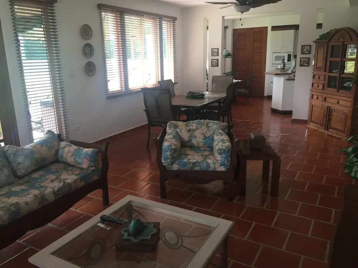 2 BR Beachfront Villa With Pool And Tennis Court photo 5