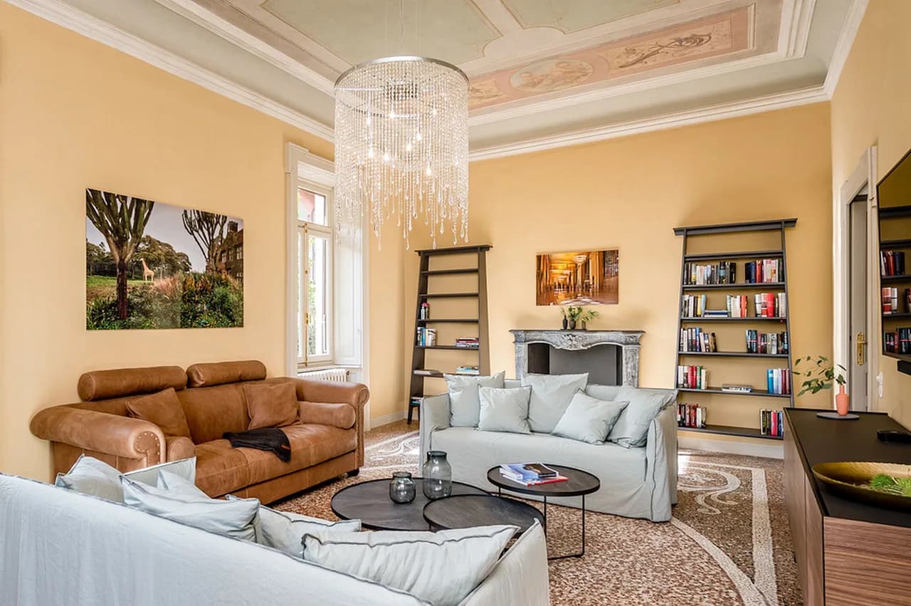 Exclusive Lakeside Villa With Pool And Mediterranean Garden photo 5