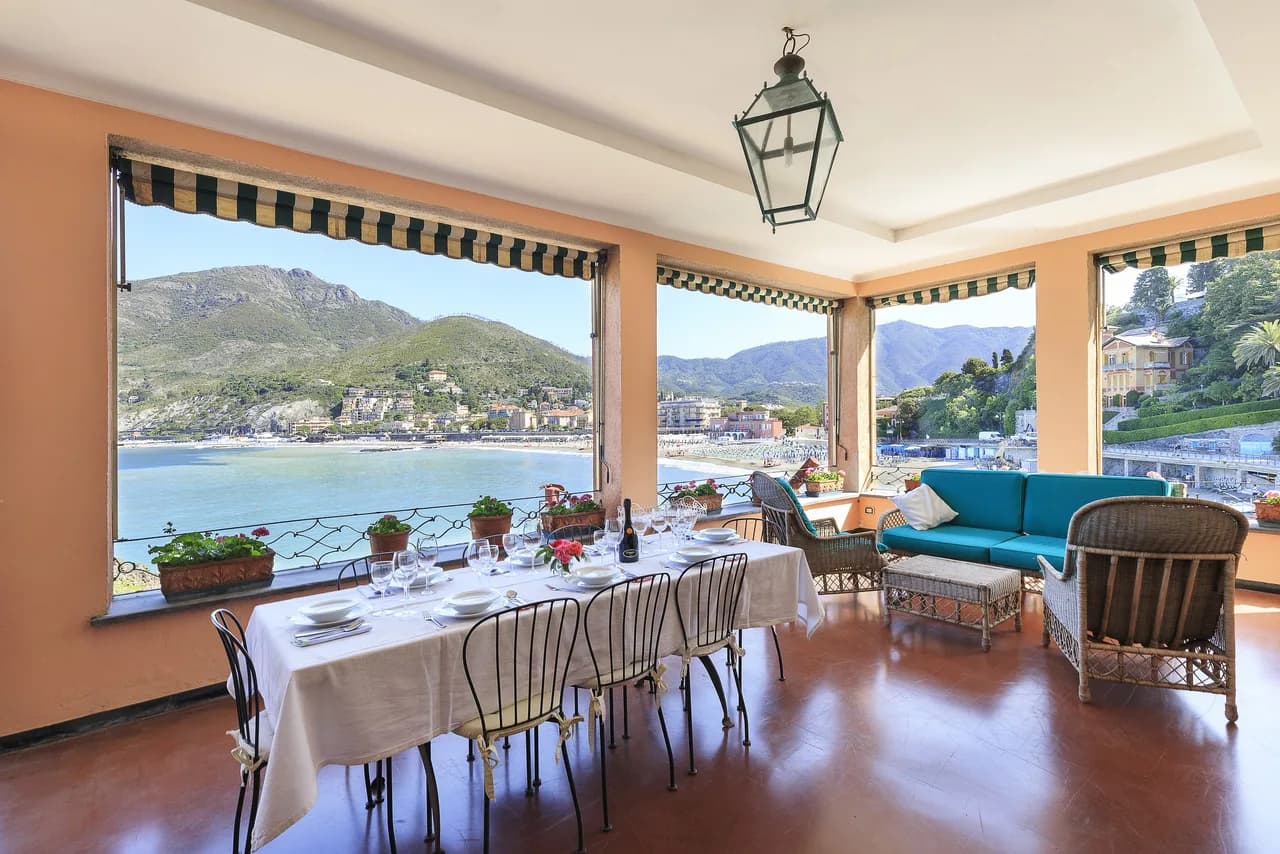 Exceptional 7 BR Villa Close To The Sea photo 4