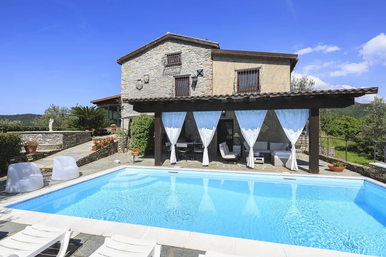 Beautiful Private Villa With Pool And Pleasant Countryside Views photo 2
