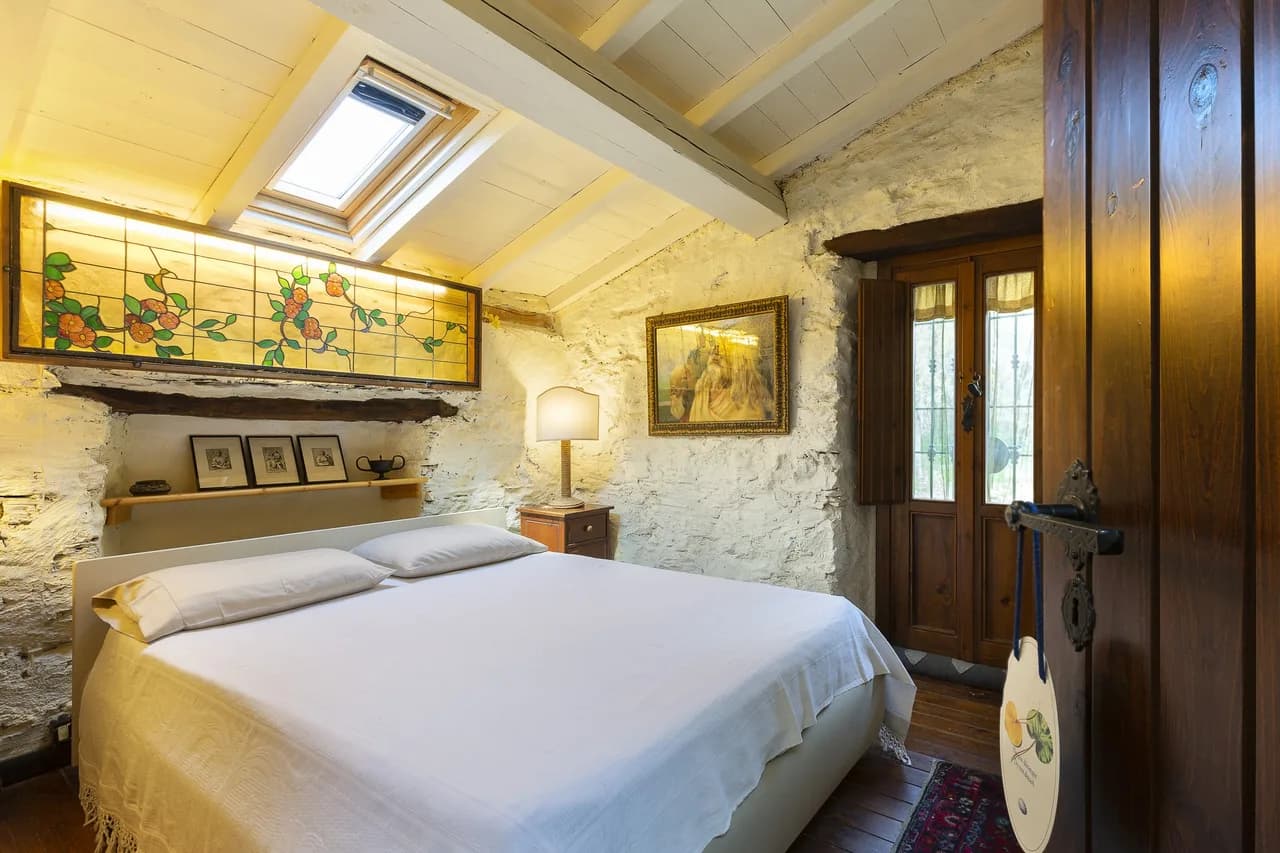 Beautiful Private Villa With Pool And Pleasant Countryside Views photo 5