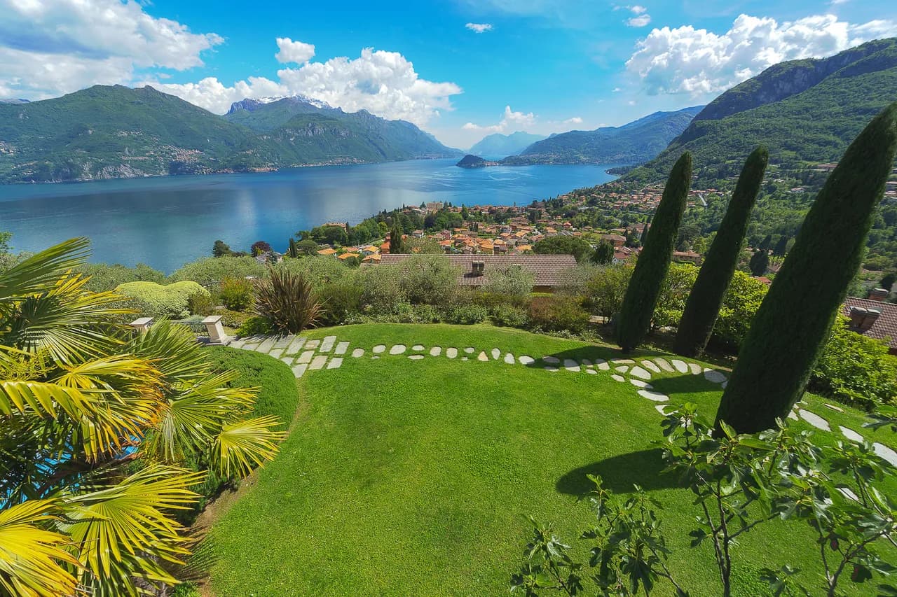 Magnificent Villa with Pool and Concierge Services photo 2