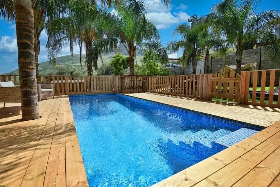 One of a Kind Villa with Pool And a Hot Tub photo 5