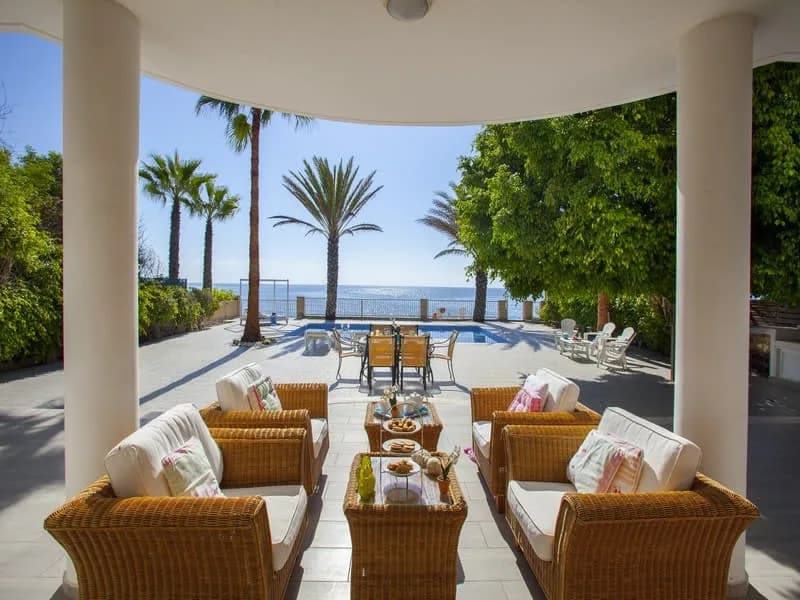 Luxury Villa With Special Sea Views photo 2