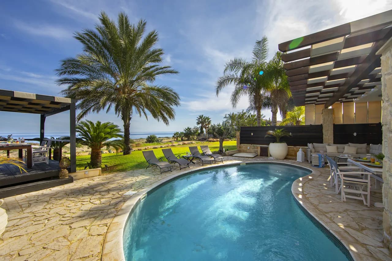 Tropical Villa With Breathtaking Ocean Views photo 4