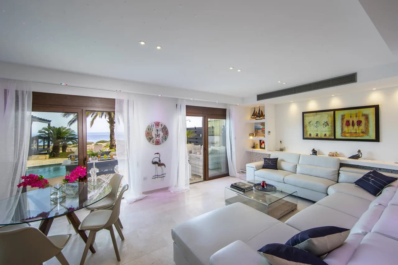 Tropical Villa With Breathtaking Ocean Views photo 5