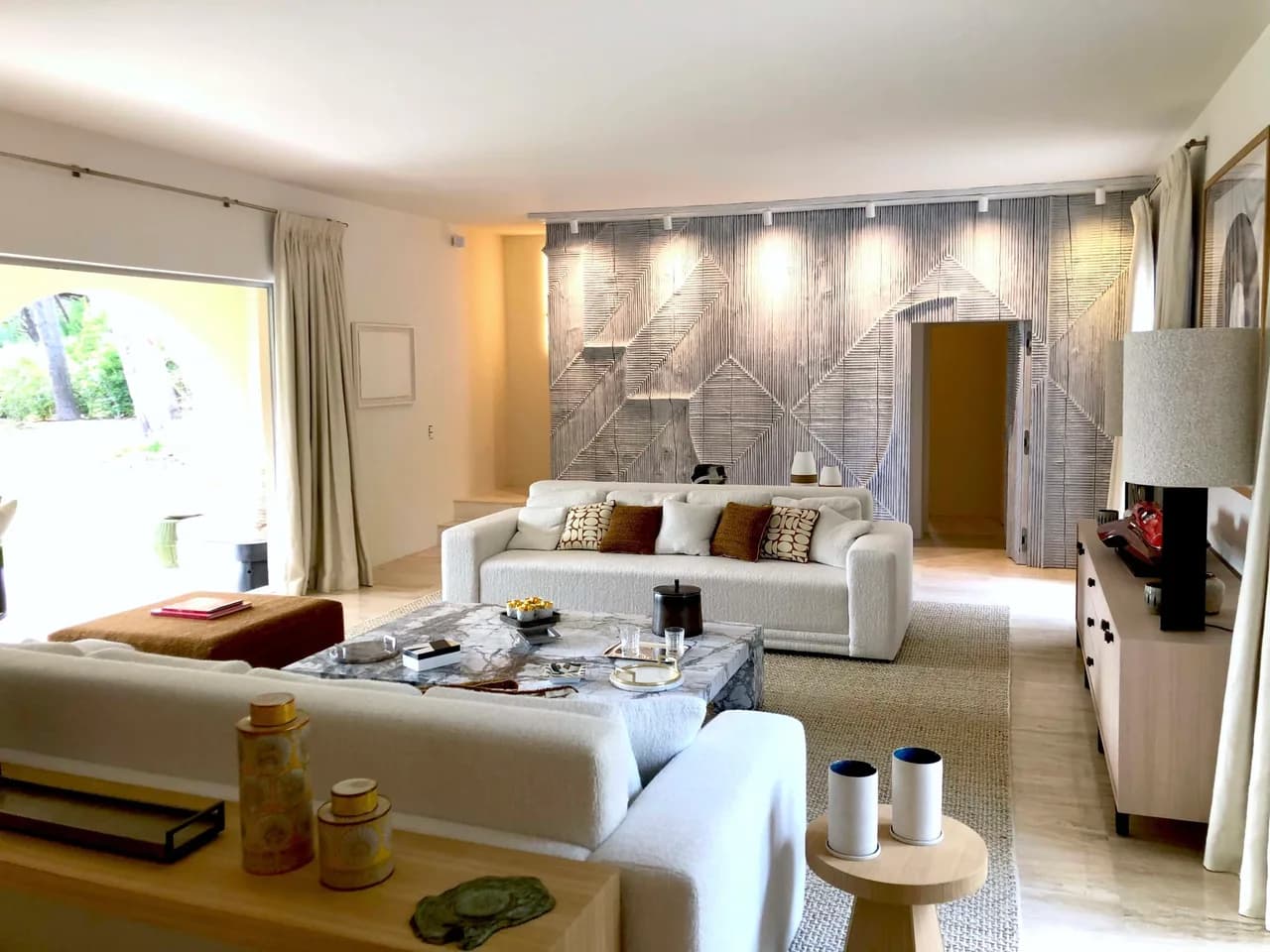 Magnificent Mediterranean Villa With Swimming Pool photo 5