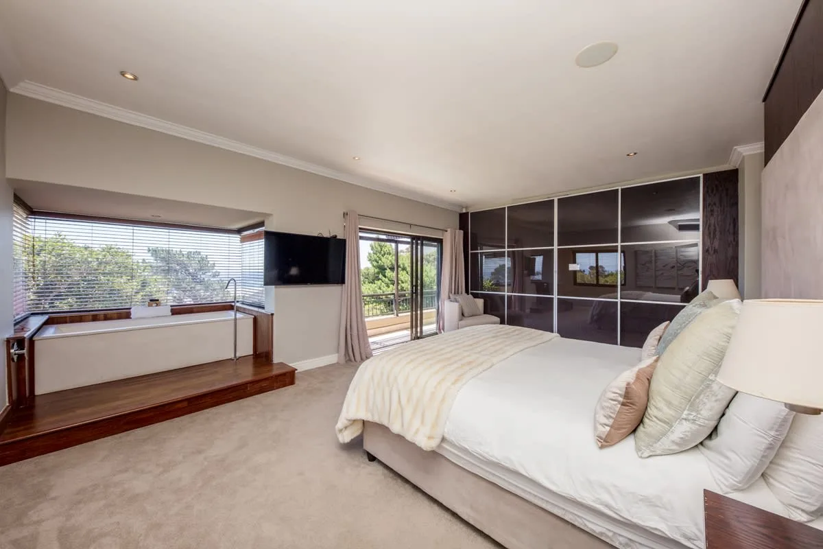 Luxurious Cape Town Villa with Ocean Views photo 3
