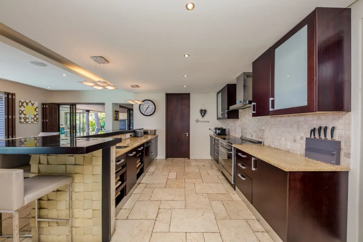 Luxurious Cape Town Villa with Ocean Views photo 5