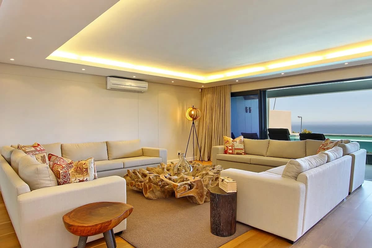 Ideally Situated Villa With Stunning Mountain And Sea Views photo 5