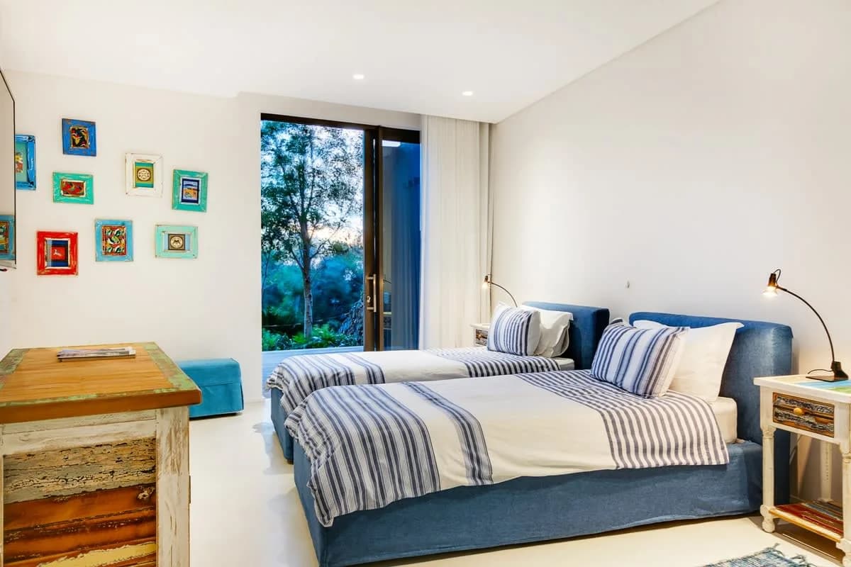Amazing Seaside Villa In The Perfect Destination photo 3