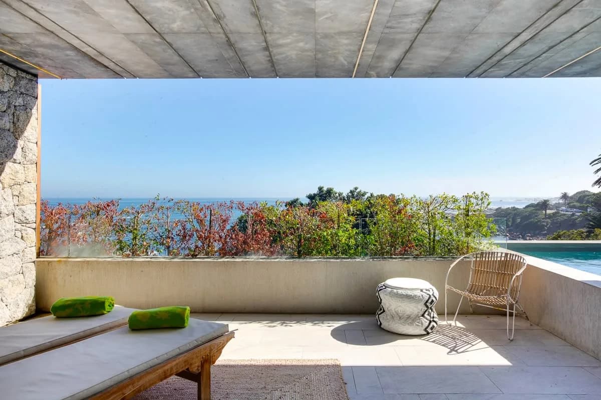 Stunning Beachfront Villa With Crystal Blue Pool photo 5