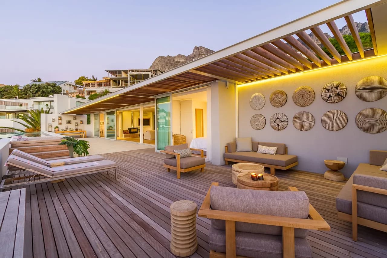 Private Penthouse with Sea Views photo 5
