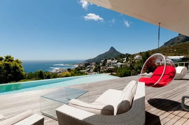 Modern 3 BR Villa With Fantastic Ocean Views photo 5