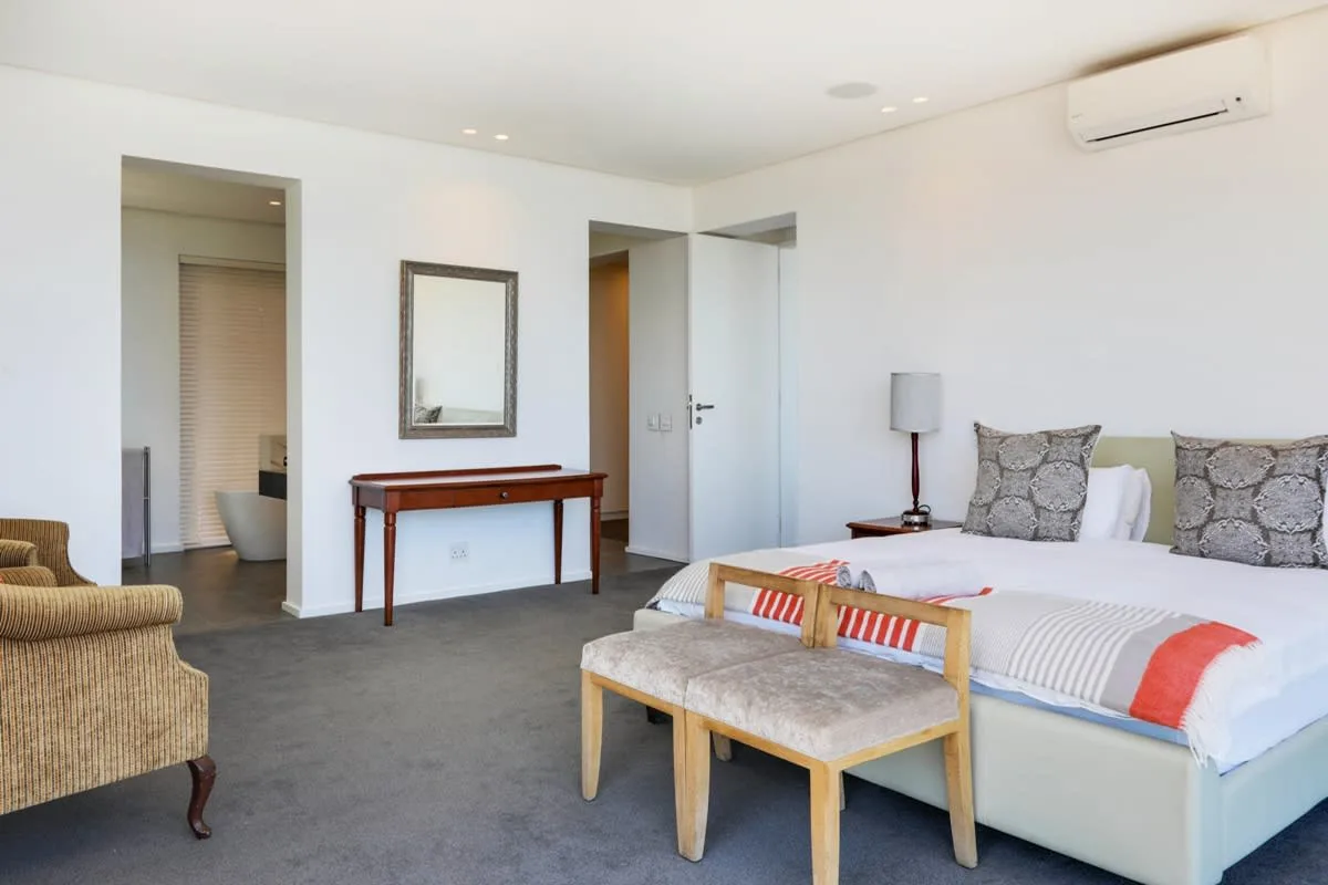 Fantastic Holiday Villa With Private Pool And Sea Views photo 3