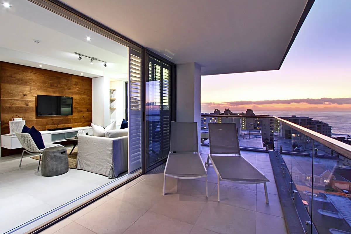 Lively Villa With Multitudes Of Open Space