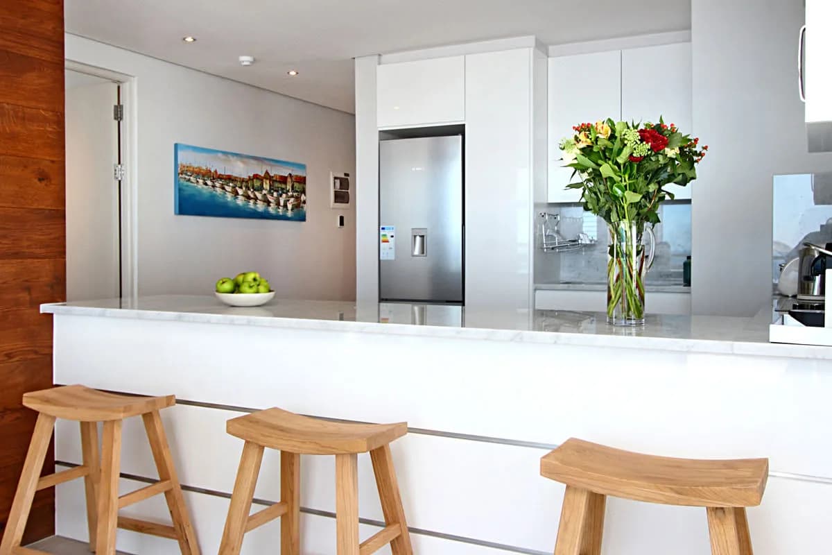 Lively Villa With Multitudes Of Open Space photo 3