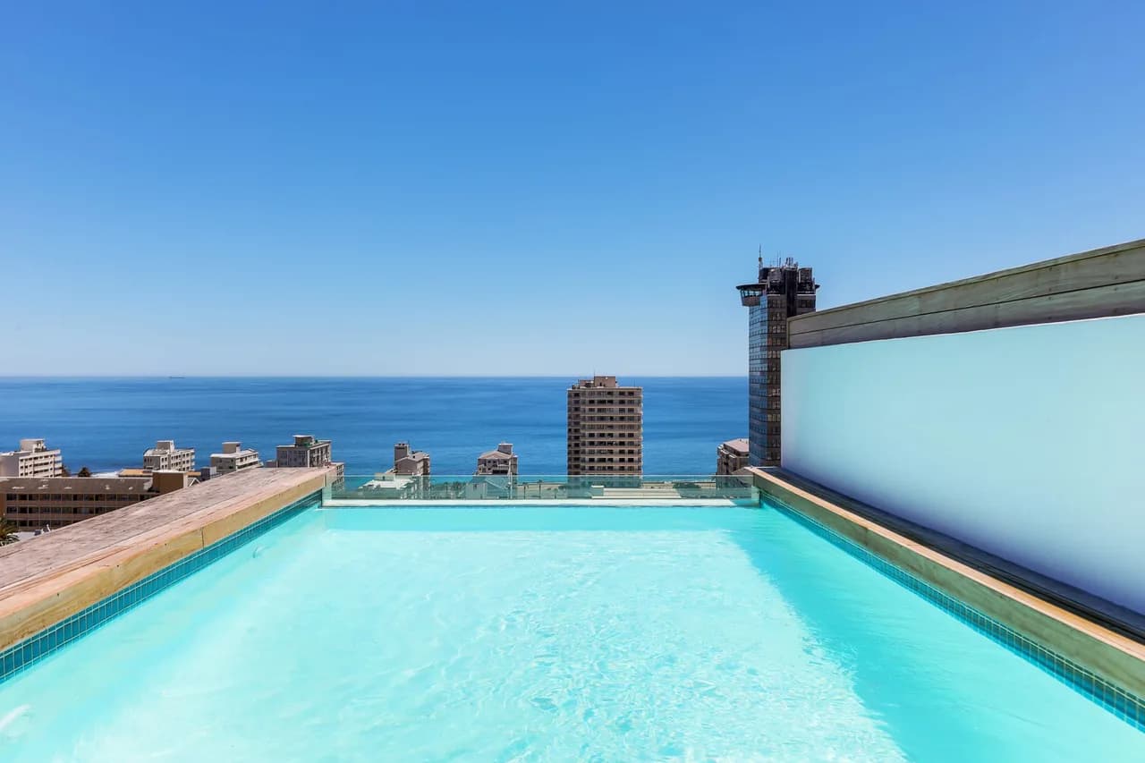 Beautifully Furnished Peaceful Apartment With Private Rooftop Pool
