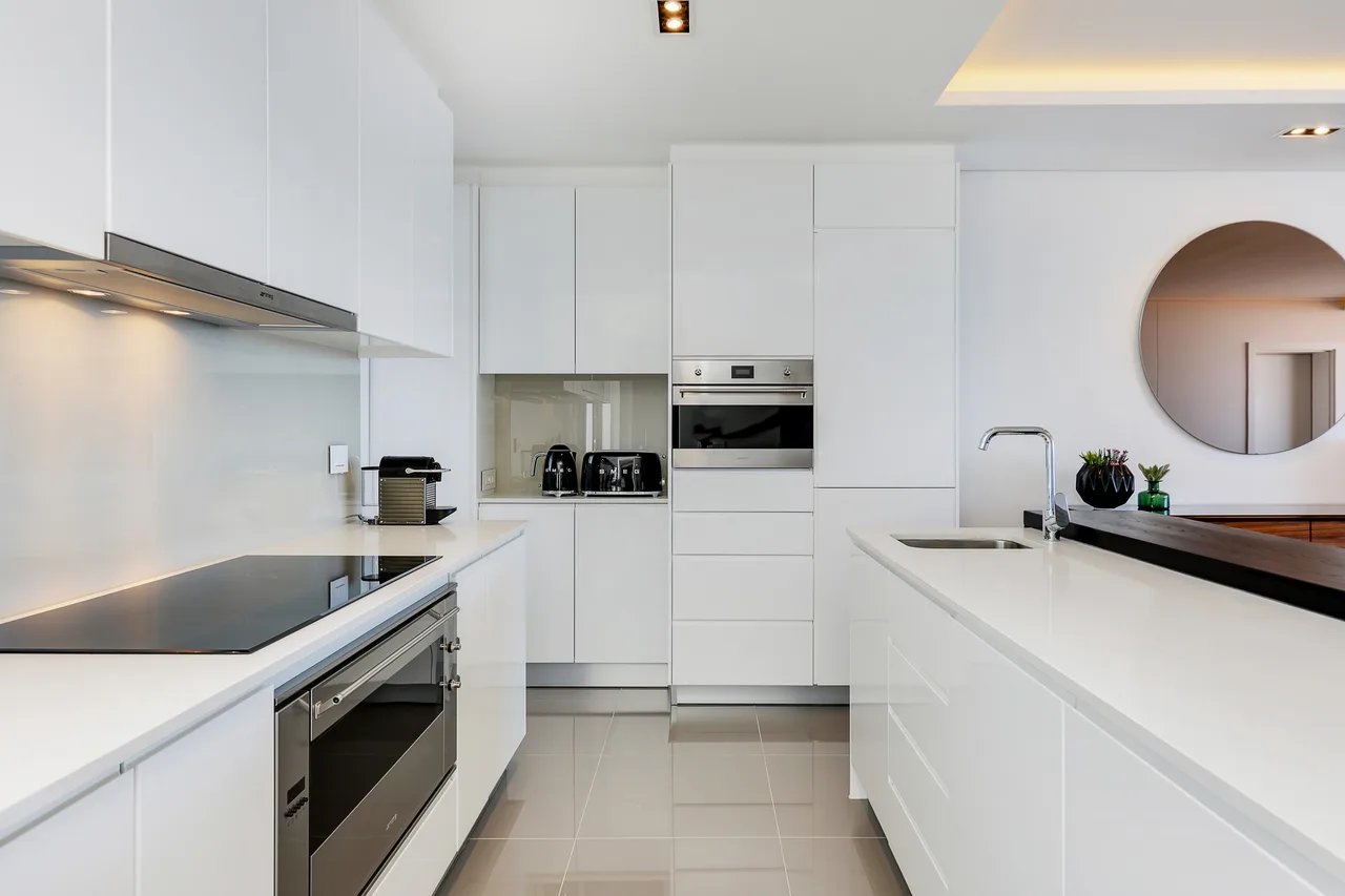 Beautifully Furnished Peaceful Apartment With Private Rooftop Pool photo 4