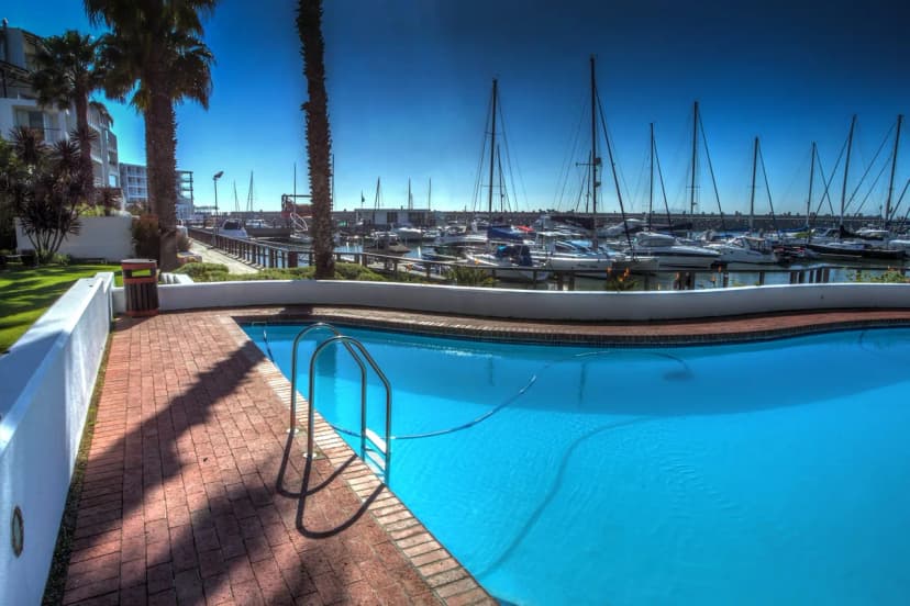 Ideal Elegant Apartment With Stunning Marina And Ocean Views