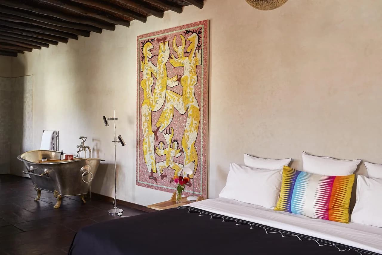 Perfect Room With Pool And Moroccan Design photo 4
